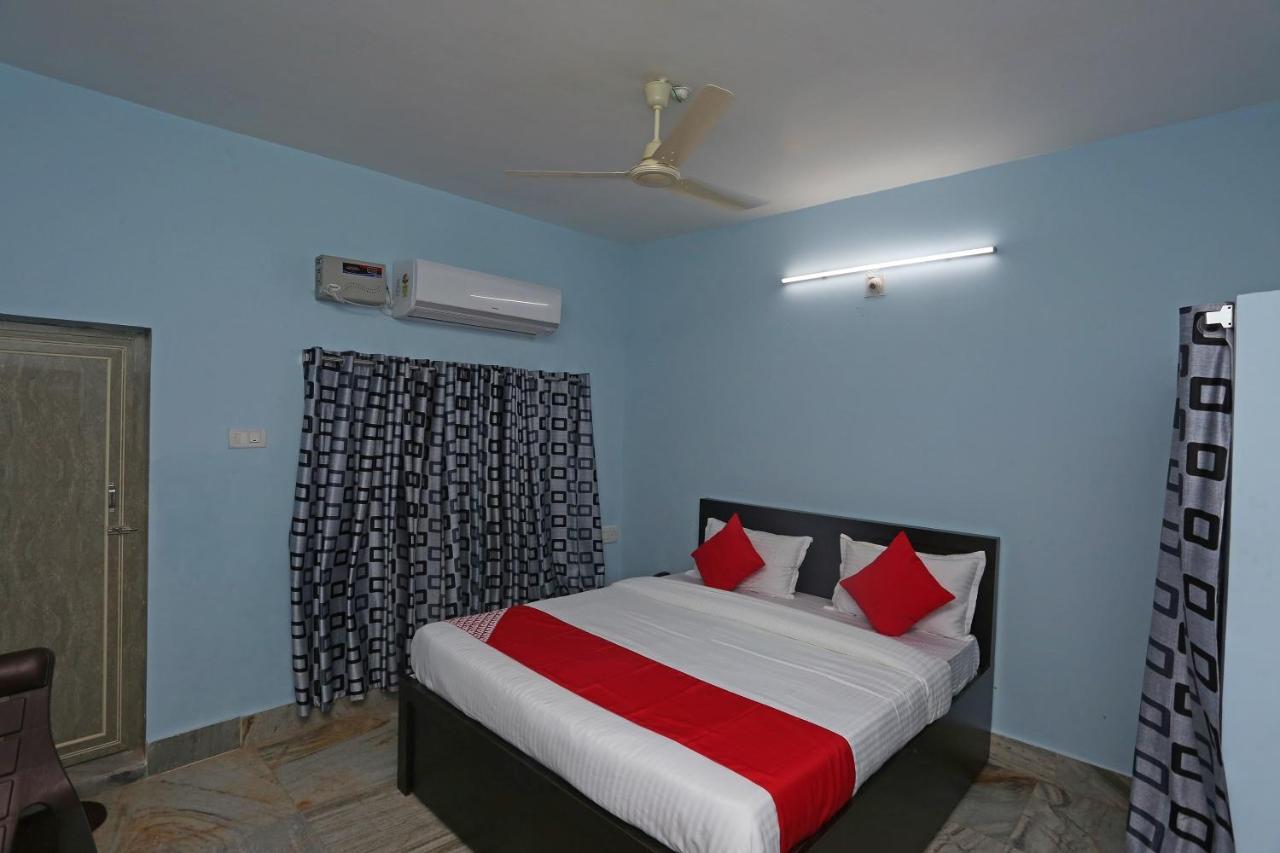 Hotel O The Ambience Bhubaneswar Bagian luar foto