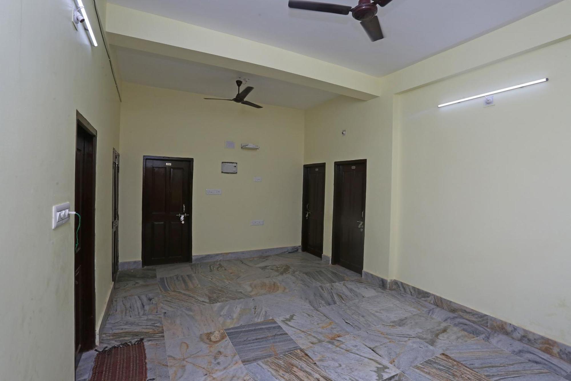 Hotel O The Ambience Bhubaneswar Bagian luar foto
